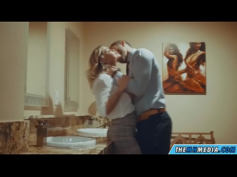 ❤️ Ko'krakli sarg'ish sizni jamoat hojatxonasida yo'ldan ozdirganda ❤❌ Sluts bizda uz.porn33.top ﹏